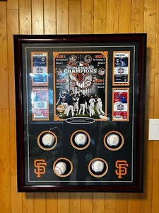 Serie Mundial SF Giants 2012 5 balón firmado y enmarcado #227 de 500. - Imagen 1 de 9