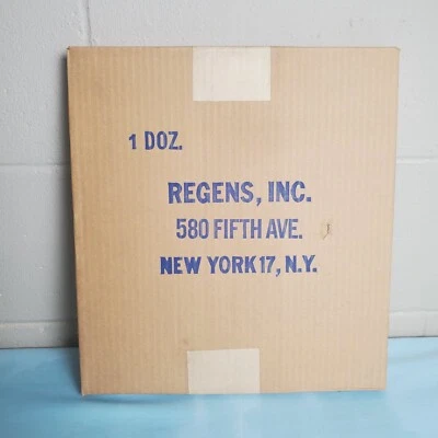 Exhibición de encendedor de cohetes Regens de colección raro nuevo en stock hecho en los EE. UU. ¡Zippo SELLADO!! Foto 1 de 4