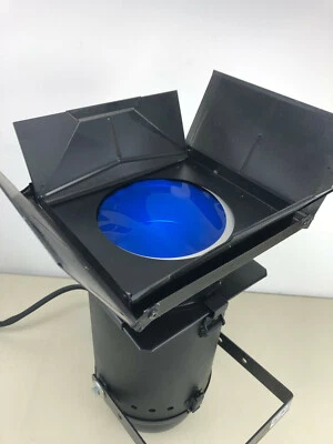 Altman PAR56 Stage / Theater Lighting with bulb, barn doors, and filter holder - Image 1 of 4