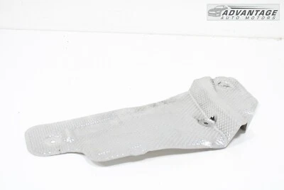 Protector térmico delantero izquierdo Porsche Macan 2015-2018 95B804161A OEM Foto 1 de 4