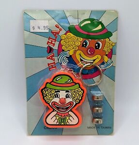 VINTAGE 70'S LAUGHING CLOWN ELECTRONIC LAUGH SOUNDS KEY CHAIN TAIWAN NEW NOS !