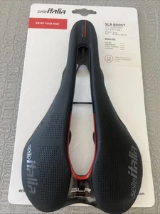 Selle Italia SLR Boost Kit Carbonio SuperFlow Saddle (145x248mm) L3 - Picture 1 of 2