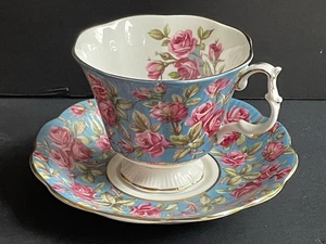 Royal Albert  Merrie England Series Series : Harewood Tea Cup and Saucer - Bild 1 von 7
