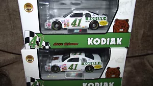 Revell -1/43-NASCAR KODIAK-Steve Grissom-1997-in cases with stands- 2 cars - Picture 1 of 3