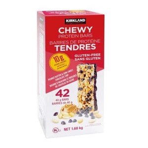 KIRKLAND SIGNATURE Chewy Protein bar Peanut Butter & Semisweet Chocolate Chip - Picture 1 of 1