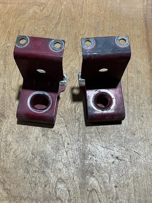 Dodge Ram 2003-2009 diésel soportes de soporte de radiador inferiores sin accesorios Foto 1 de 3