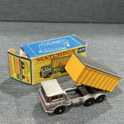老式火柴盒 DAF Tipper 集装箱卡车 47 号带原装盒 — 第 1/4 张图片