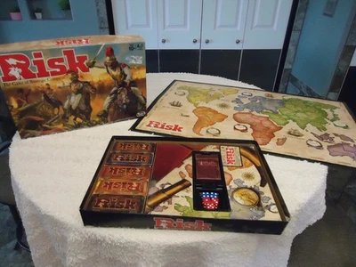 2015 HASBRO RISK THE GAME OF STRATEGIC CONQUEST BOARD GAME ( complete) ^ - Image 1 of 4