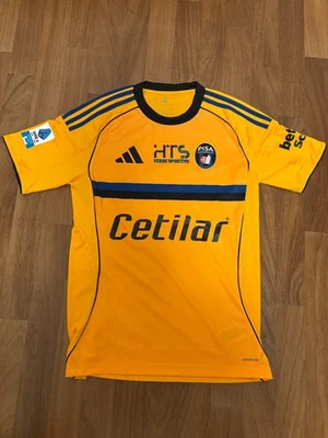 MAGLIA PISA 8 HOJHOLT SERIE A 2025/26 PREPARATA VS BOLOGNA - Immagine 1 di 4