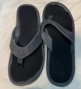 Sandalias cómodas chanclas Olukai Ulele 10435 grises para hombre talla US M13 limpias usadas en excelente estado A - Imagen 1 de 6