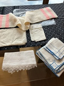 Vintage table scarfs Lot of 11, knit,  Lace, Embroidery, Tatting Crochet Napkins - Picture 1 of 6