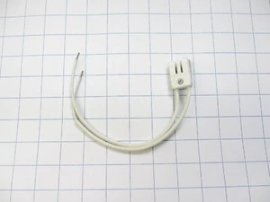 Lampen Halogen Fassung G 5,3 GX 5,3 Lampensockel für ENH Lampen - Bild 1 von 2