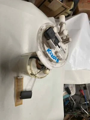 Bomba de combustible 12 KIA OPTIMA Foto 1 de 3