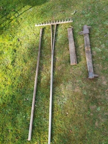 Antique Garden Tools Garden Decoration Cover