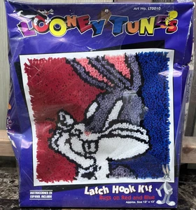 Looney Tunes Riegel Haken Kit "Bugs On Red & Blue" 13" x 13 Carbon Made in USA NEU - Bild 1 von 5