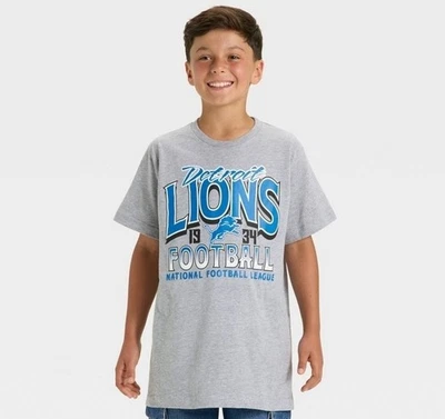 🥥 Boys Detroit Lions Short Sleeve Oversized Graphic T-Shirt Size M🆕️ - Image 1 of 4