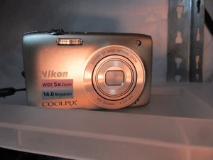 Nikon Coolpix S3100 fotocamera digitale 14 megapixel - Foto 1 di 3