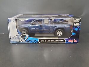 Maisto Special Edition 2004 GMC Canyon Pickup Diecast, 1:18 Scale Boxed, Blue