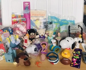 Lot Of At Least 30 Kids Meal & Other Small Toys, At Least 11 New In Sealed Pkg. - Picture 1 of 13