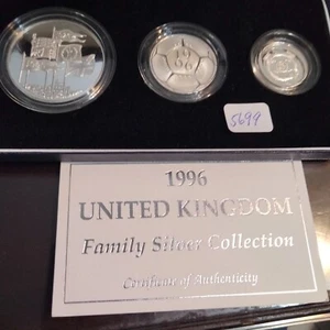 1996 UNITED KINGDOM FAMILY STERLING SILVER 3 COIN SET WITH COA AND CASE !!!! - Picture 1 of 6
