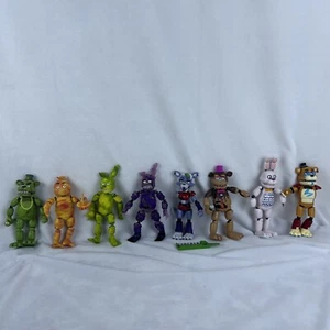 Five Nights At Freddy’s Actionfigur 8 Stück Fnaf *einige Fehlteile - Bild 1 von 20
