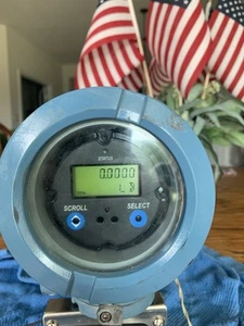 Micro Motion 2700 Series 2700R12ABAEZZZ Flow and Density Transmitter Mfg 2018 - Picture 1 of 6