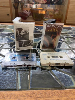 Cintas de casete retro BON JOVI 7800’Fahrenheit + John Farnham Whispering Jack Foto 1 de 4