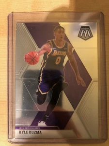 2019-20 Panini Mosaic #28 Kyle Kuzma - Los Angeles Lakers - Bild 1 von 2