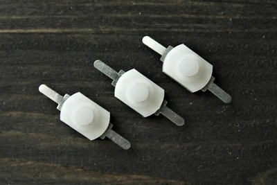 Miniatur Schalter Druck schalter 250V AC 1A 12x8 mm Modellbau Mini DIY - Bild 1 von 3