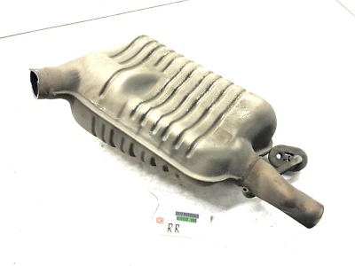 Silenciador de escape trasero pasajero derecho Mercedes-Benz CLS550 2012-2018 4,6 L OEM. Foto 1 de 4