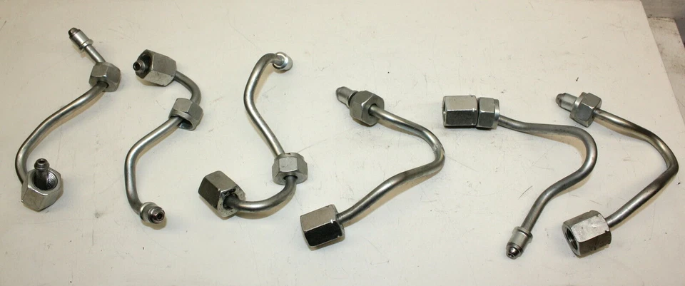 2014-2018 BMW X5 328D  535D 740LD DIESEL FUEL RAIL JOINT PIPE TUBE X6   (B46) - Imagem 1 de 1