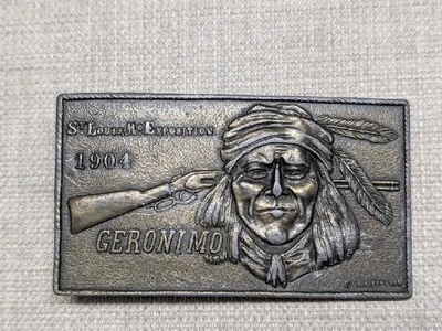 Hebilla de cinturón vintage GERONIMO NATIVO AMERICANO latón macizo INDIO ST LOUIS OCCIDENTAL Foto 1 de 4