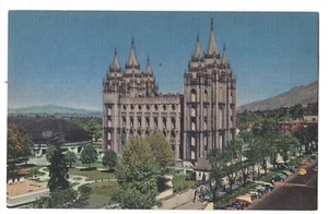 MORMON TEMPLE Salt Lake City Utah Postcard UT Linen Union Pacific Railroad - Picture 1 of 2