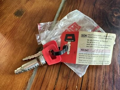 NEW Genuine Porsche 914 1970-1976 Door Handle Cylinder/Tumbler 2x Keys 91453190 - Image 1 of 4