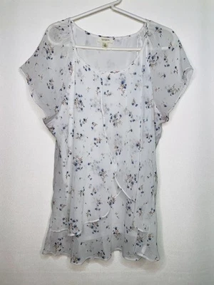 Blusa Tamara H Para Mujer Talla 2X Talla Grande Floral Volantes Azul Blanco Cuello Redondo Foto 1 de 4
