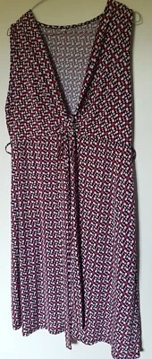 Robe Sans Manche - Photo 1/3