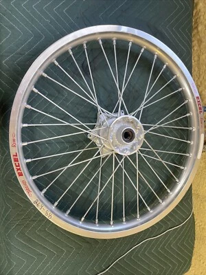 NUEVA RUEDA DELANTERA TAKASAGO EXCEL FACTORY RACING 1.6X21" PARA GASGAS/KTM 264 Foto 1 de 4