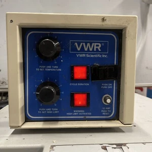 VWR 1210 Water Bath - Picture 1 of 7