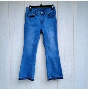 Vineyard Vines medium wash blue high rise kick flare raw hem jeans wmns sz 2 - Picture 1 of 4