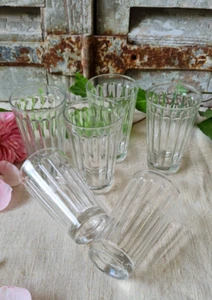 6 ANCIENS PETITS VERRES ANNEES 40 - Photo 1/6