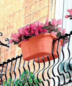 Jardinera Doble Klunia Para Balcón 50x19,8x18,5h (x2) Con Sujetadores Ajustables - Imagen 1 de 5