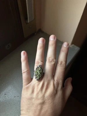Anello in argento 925 brunito con pietre di peridoto verde naturale - Immagine 1 di 2