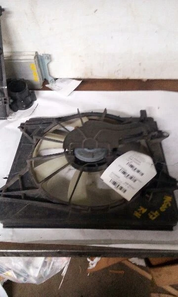 11-16 本田 Odyssey 右乘客散热器风扇电机风扇总成冷凝器 — 第 1/4 张图片