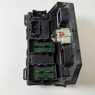 2011 DODGE RAM 1500 TOTALLY INTEGRATED POWER MODULE TIPM FUSE BOX | OEM 04692319 - Image 1 of 4