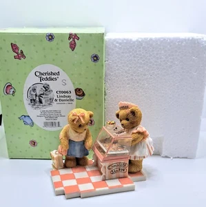 Cherished Teddies CT0063, Lindsay & Danielle 2006 Club Exclusive Signed In Box - Picture 1 of 10