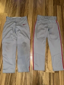 Pantaloni da baseball Nike Engineered ragazzo S piccoli larghi grigi rossi spilla righe lotto di 2 - Foto 1 di 7