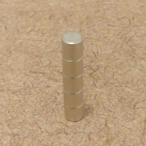 5 Neodym zylindrische (1/4 x 1/8) Zoll Zylinder/Scheibenmagnete. - Bild 1 von 1