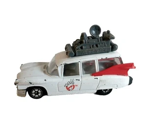 Vintage Ghostbuster 1989 Columbia GHOSTBUSTERS 2 ECTO-1 Car Die-Cast 1:64 - Bild 1 von 6