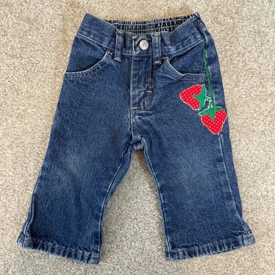 Pantalones de mezclilla Riders by Lee parches de fresa parches para niñas pequeñas 12M Foto 1 de 4
