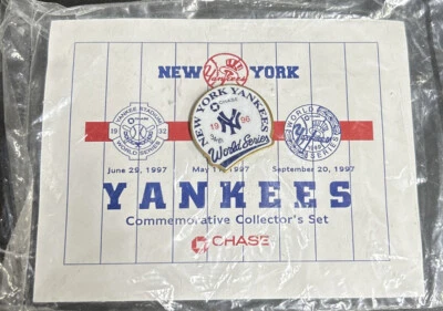 1996 world series lapel pin new York Yankees chase bank 96 ws pin - Image 1 of 2